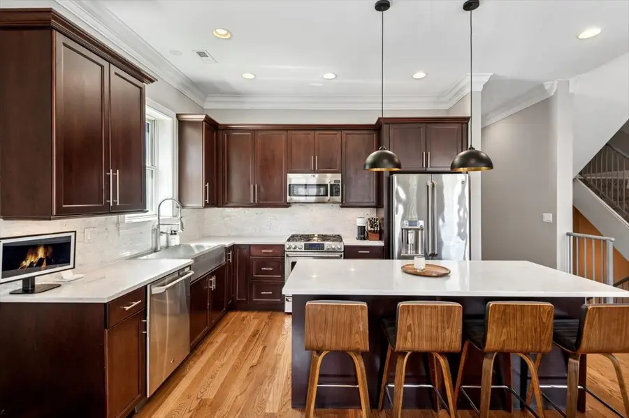 210 N Halsted Street #4, Chicago, IL 60661 - #3