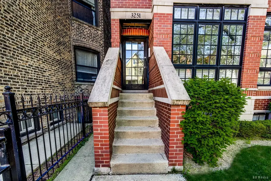 3251 N Kenmore Avenue #3, Chicago, IL 60657 - #3