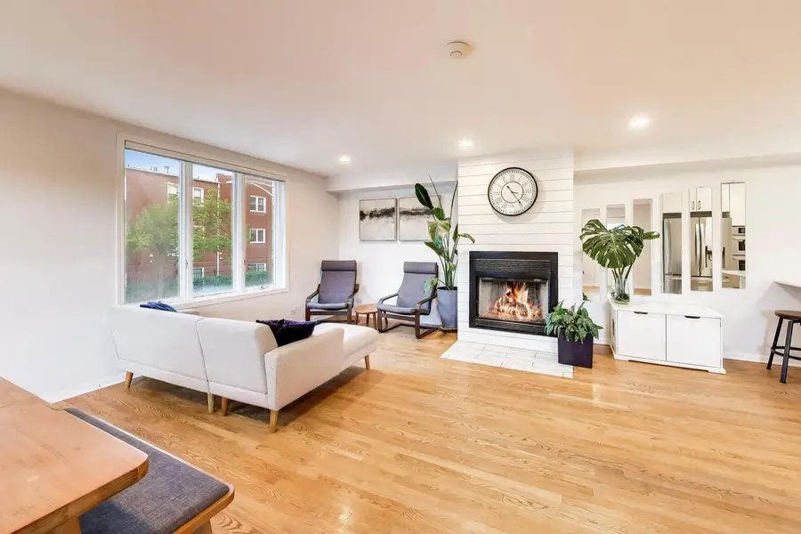 2810 N Wolcott Avenue #2810, Chicago, IL 60657 - #2