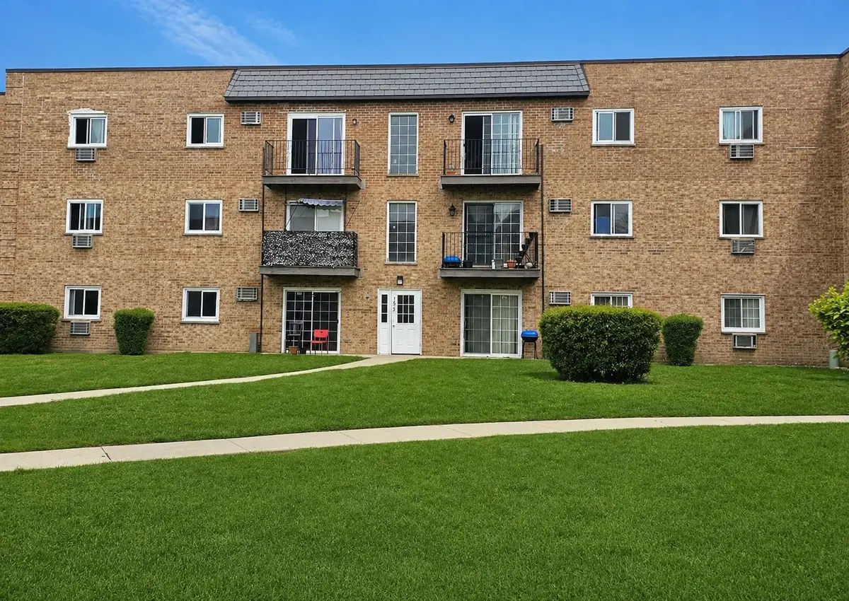 155 W Elk Trail #354, Carol Stream, IL 60188 - #1