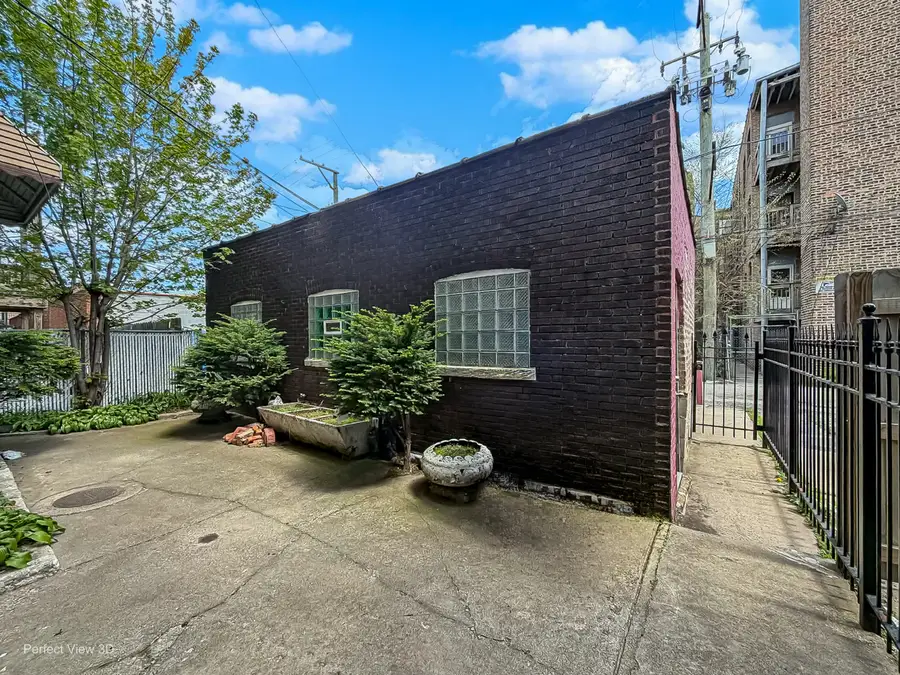 7829 S Cornell Avenue, Chicago, IL 60649 - #3