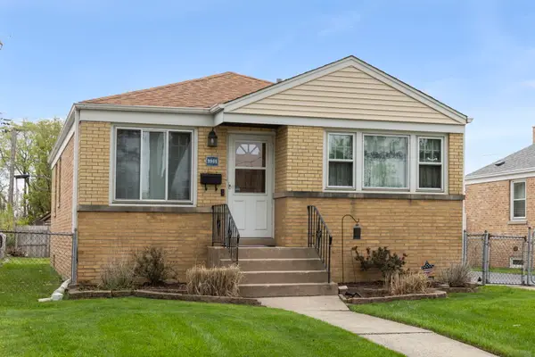 9966 Montrose Avenue, Schiller Park, IL 60176
