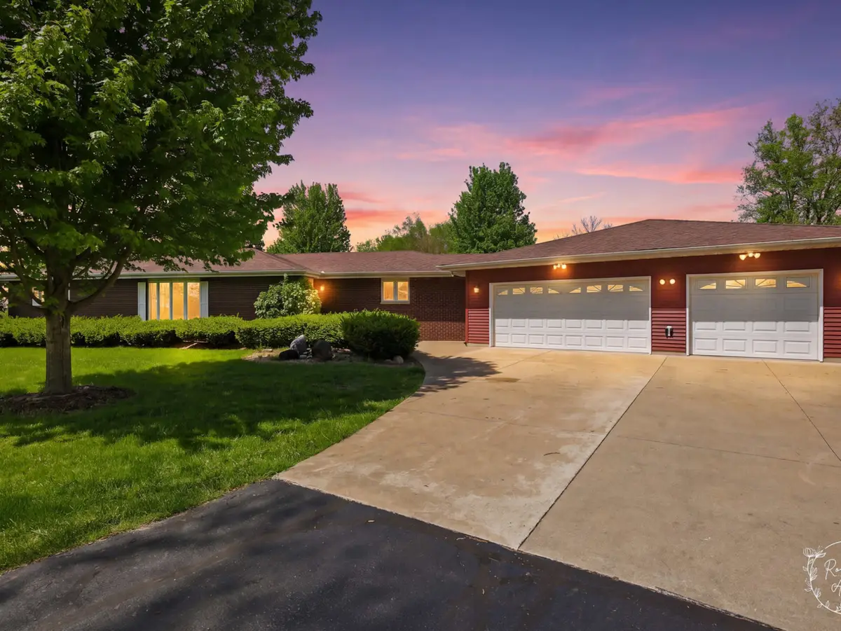 3143 W 1500n Road, Kankakee, IL 60901 - #1