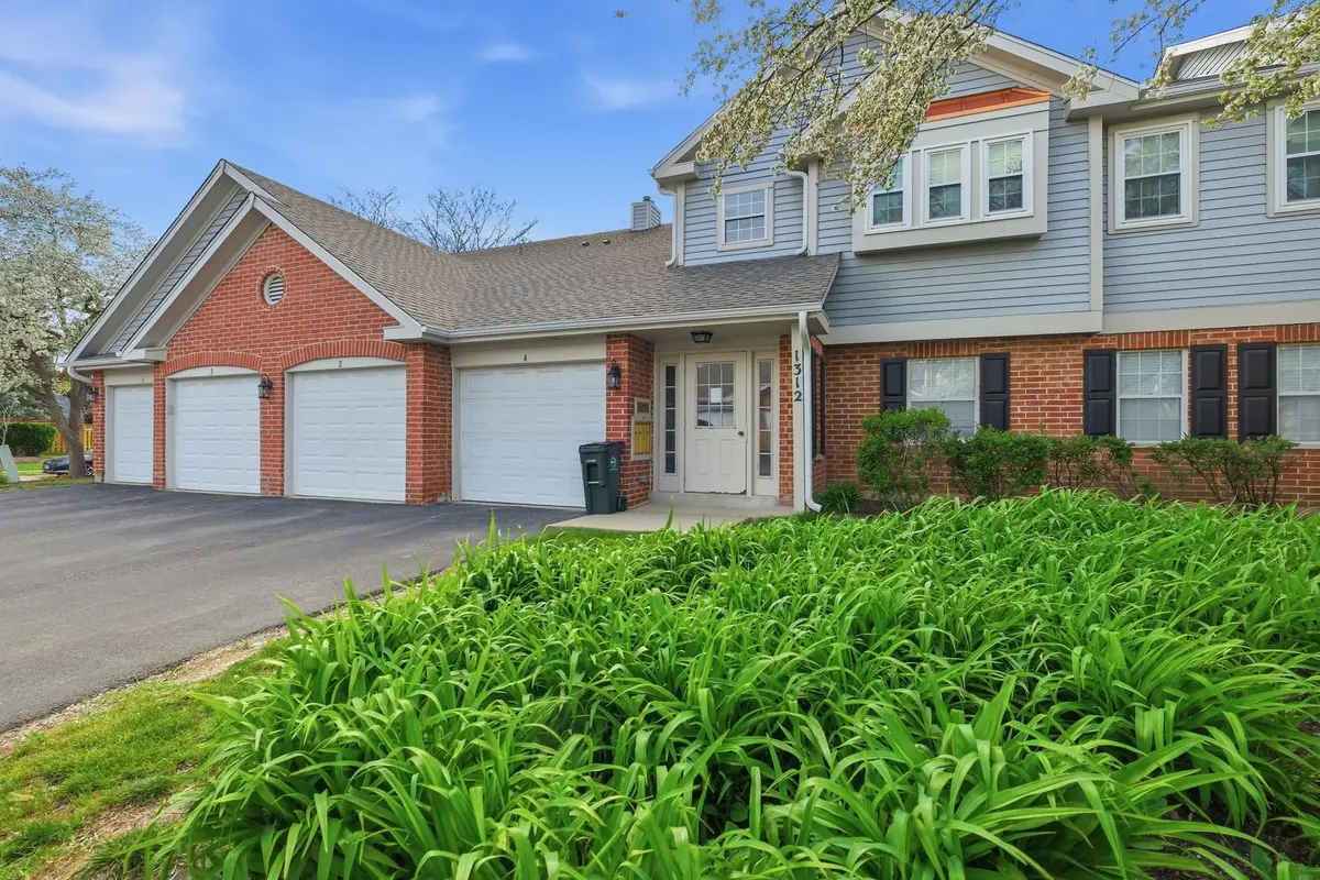 1312 E Evergreen Drive #2, Palatine, IL 60074 - #1