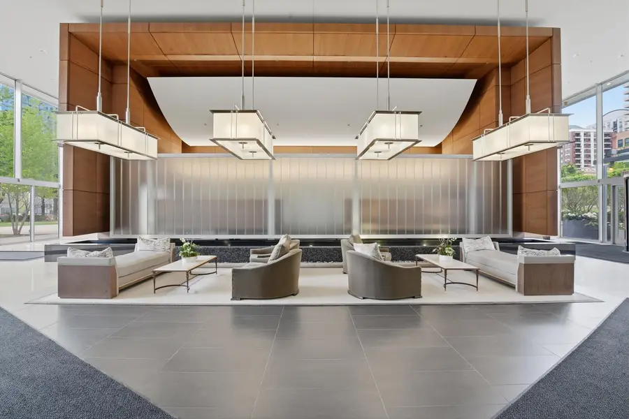 500 W Superior Street #1010, Chicago, IL 60654 - #3