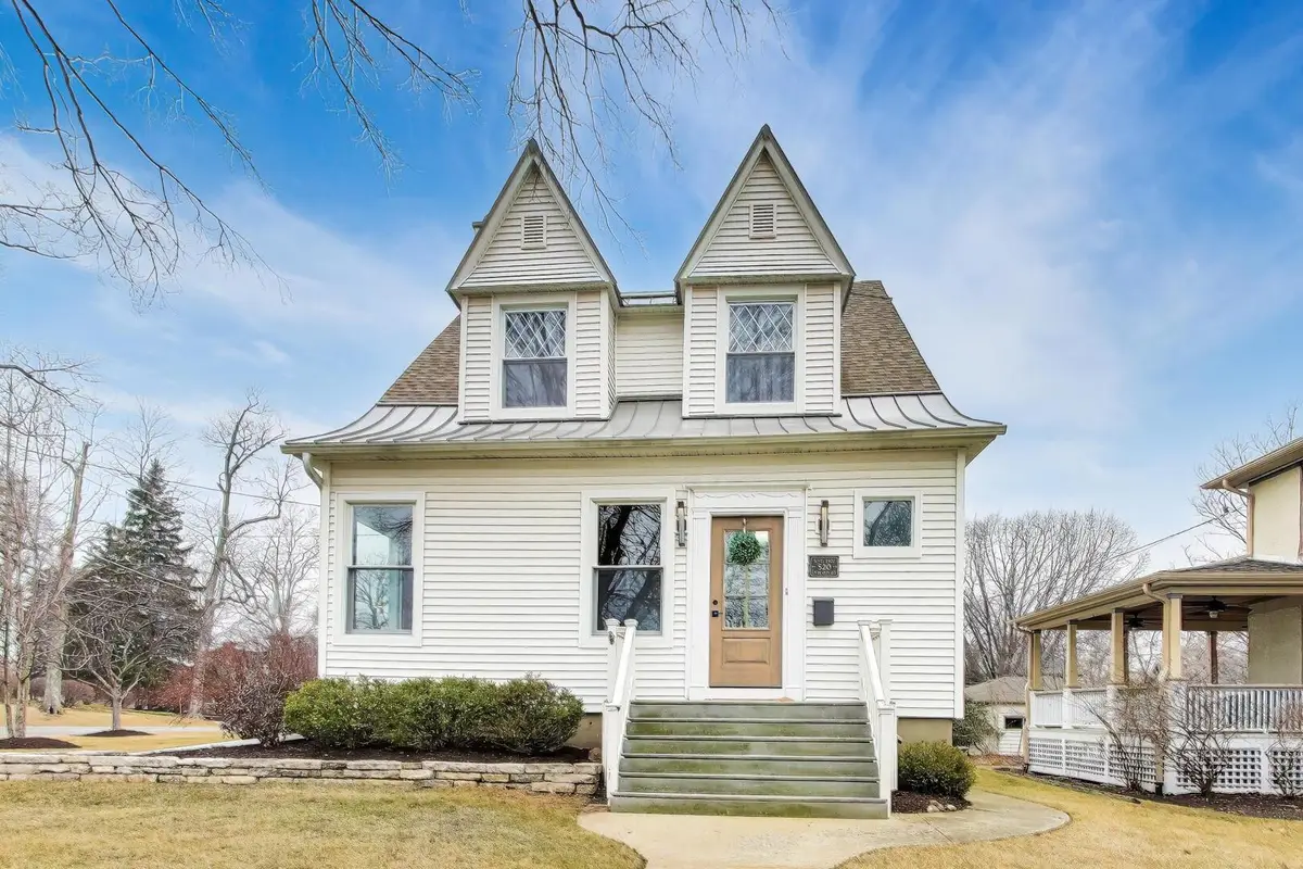 520 S Wheaton Avenue, Wheaton, IL 60187 - #1