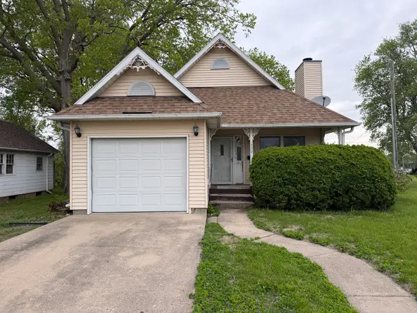 1320 W 2nd Street, Rock Falls, IL 61071
