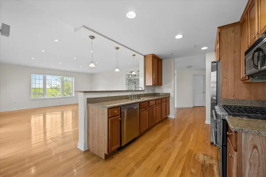 640 Robert York Avenue #303, Deerfield, IL 60015 - #3