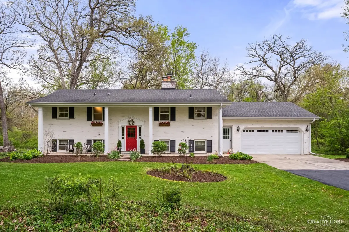 41W880 White Oak Lane, Saint Charles, IL 60175 - #1