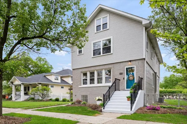 3638 Harrison Avenue, Brookfield, IL 60513