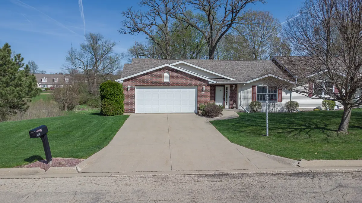 741 S Parkcrest Drive #741, Freeport, IL 61032 - #1