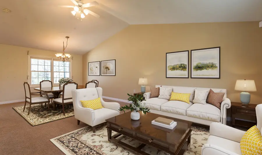 741 S Parkcrest Drive #741, Freeport, IL 61032 - #2