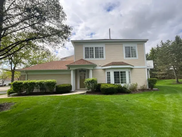 832 Coronado Court #832, Elgin, IL 60123