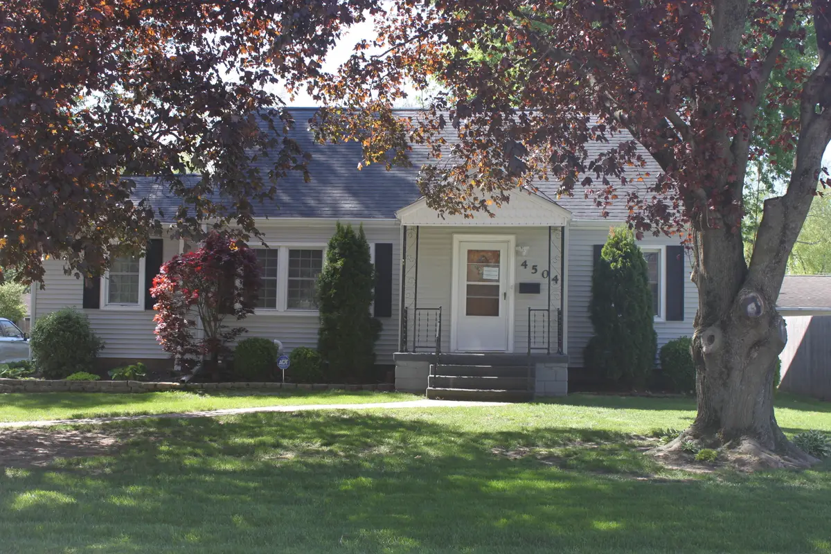 4504 26th Avenue, Moline, IL 61265 - #1