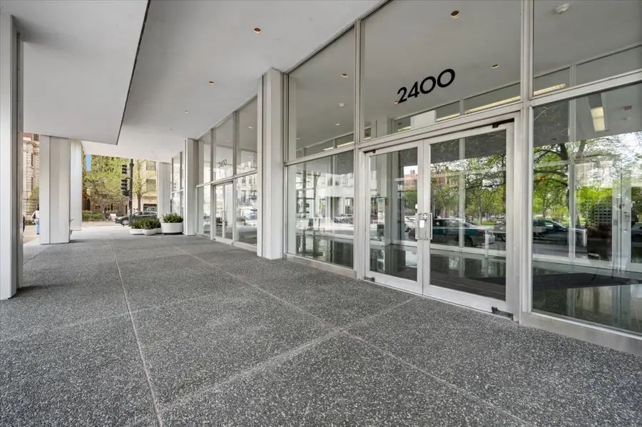 2400 N Lakeview Avenue #1002, Chicago, IL 60614 - #2