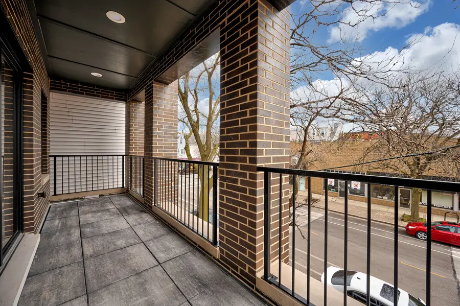 2816 N Southport Avenue #2, Chicago, IL 60657 - #3
