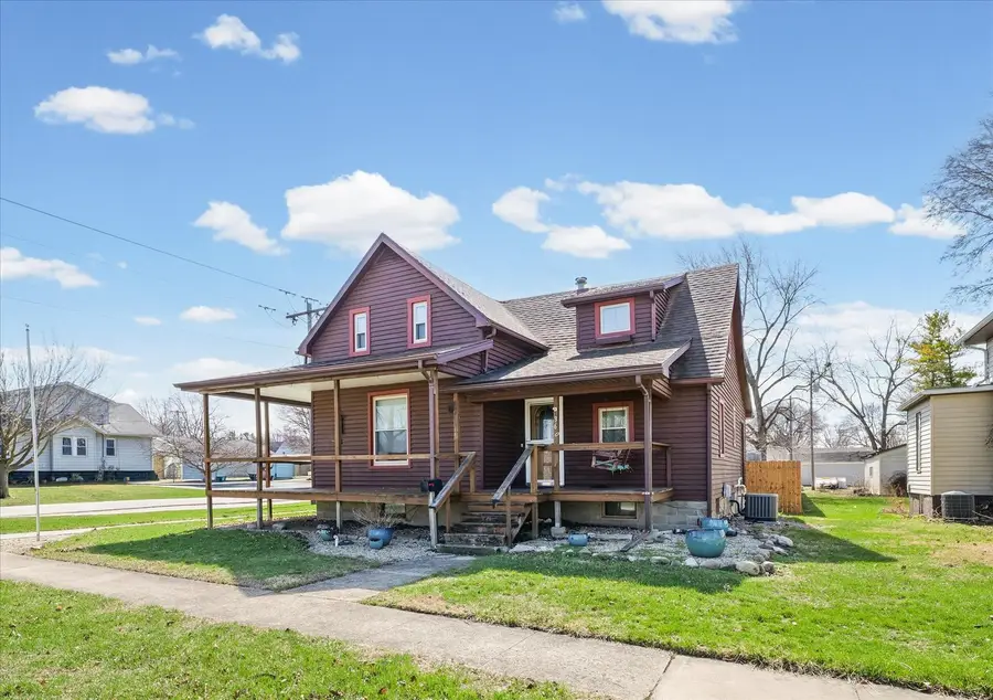 360 E Patton Street, Paxton, IL 60957 - #2