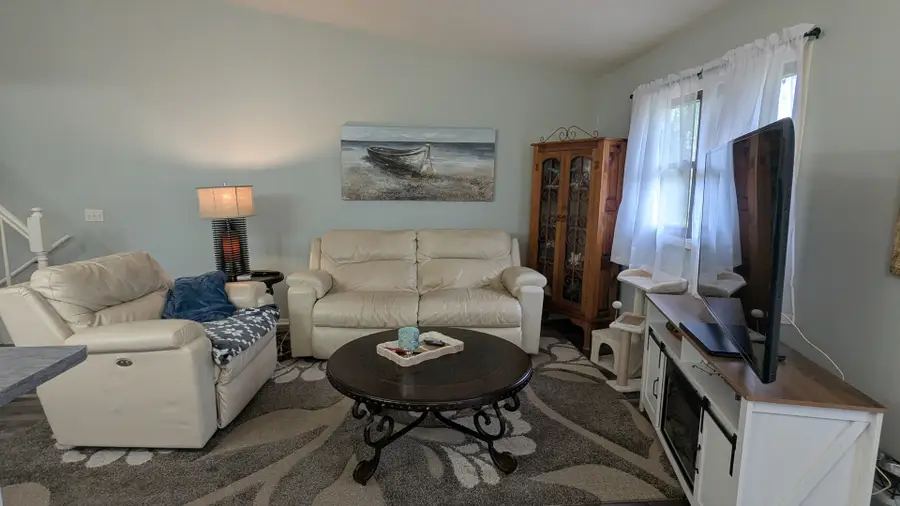 4023 Lillie Avenue #404, Davenport, IA 52806 - #3