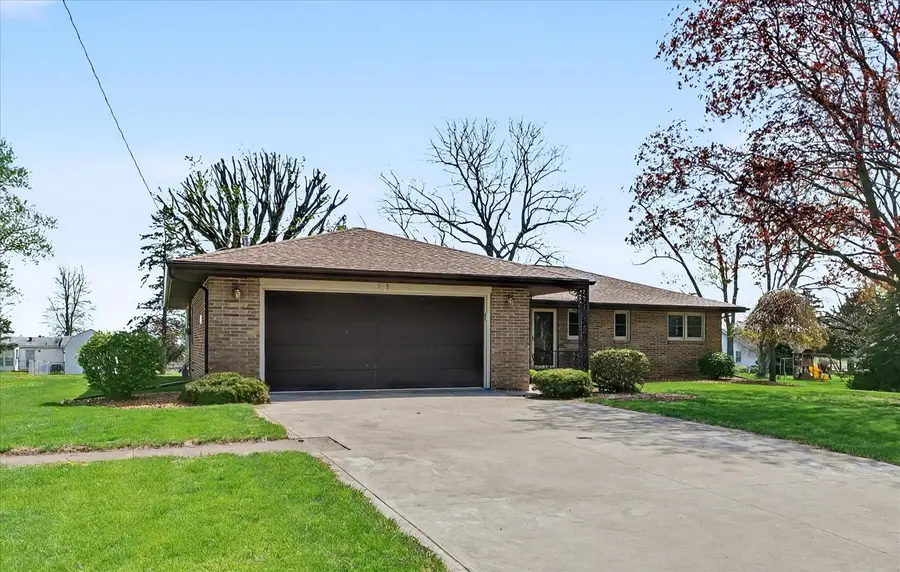 615 N Hartwell Street, Gilman, IL 60938 - #2