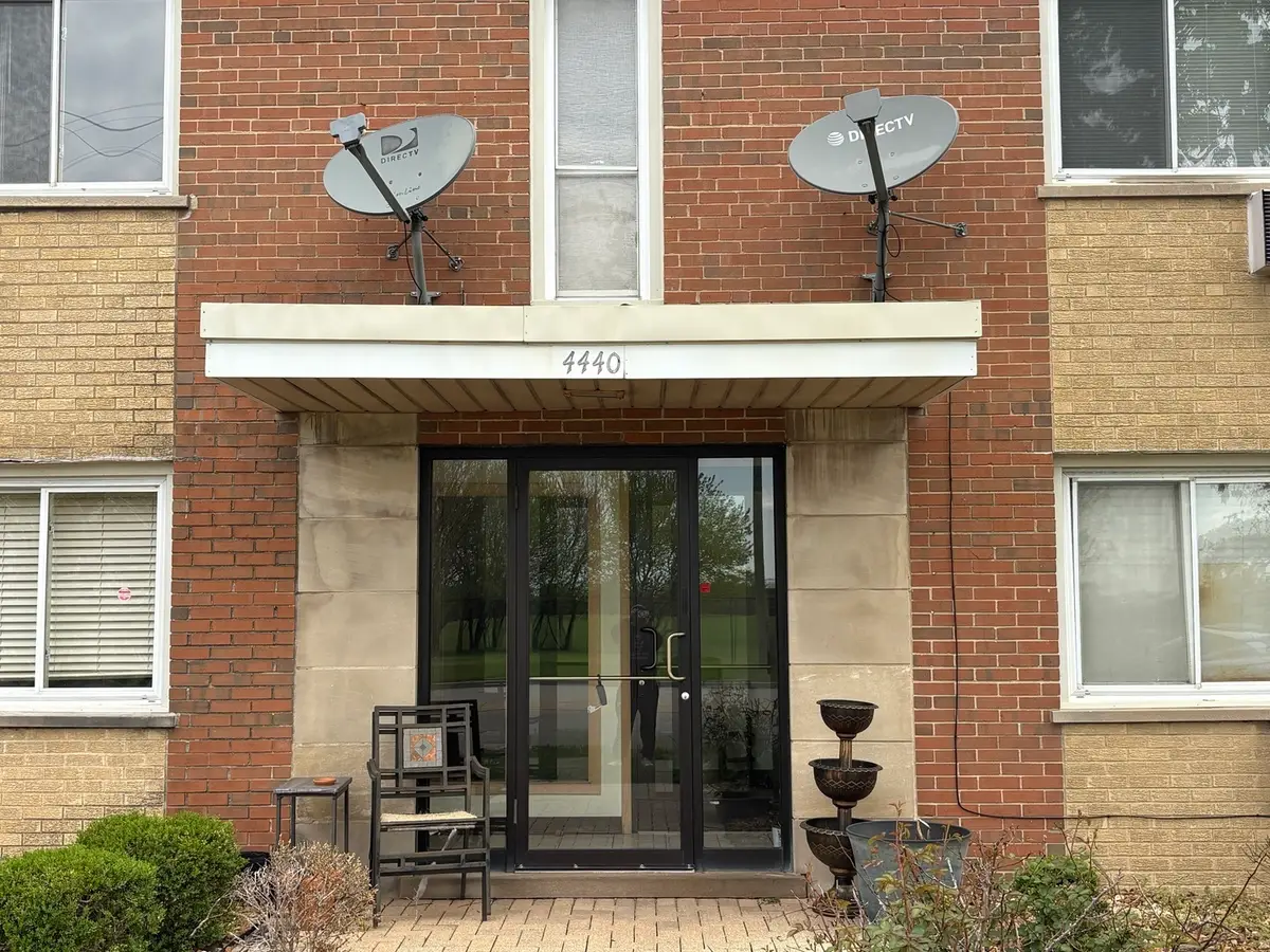 4440 W 111th Street #16, Oak Lawn, IL 60453 - #1