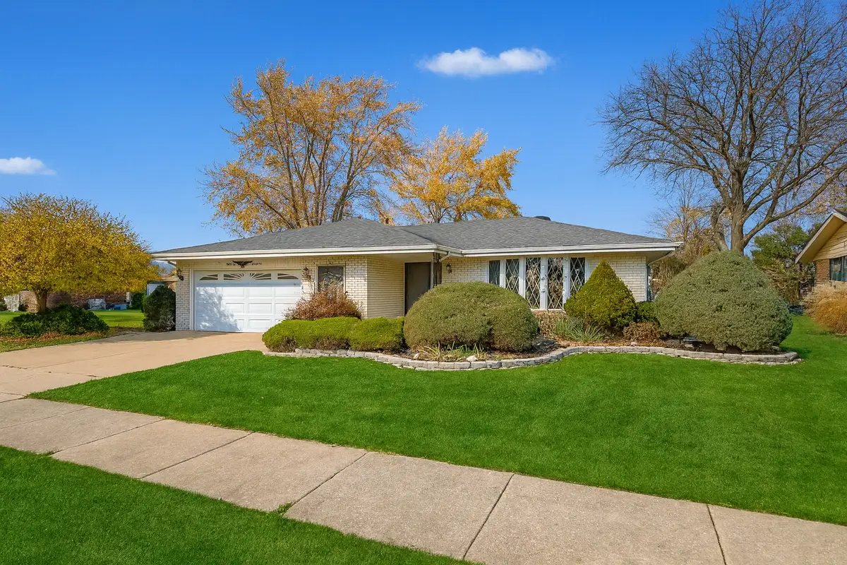 8226 Bob O Link Road, Orland Park, IL 60462 - #1