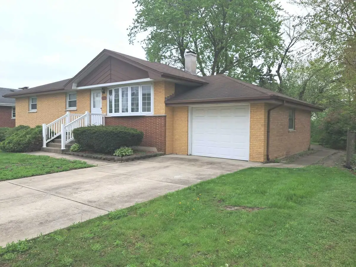 5517 W 83rd Place W, Burbank, IL 60459 - #1