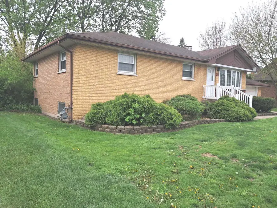5517 W 83rd Place W, Burbank, IL 60459 - #2