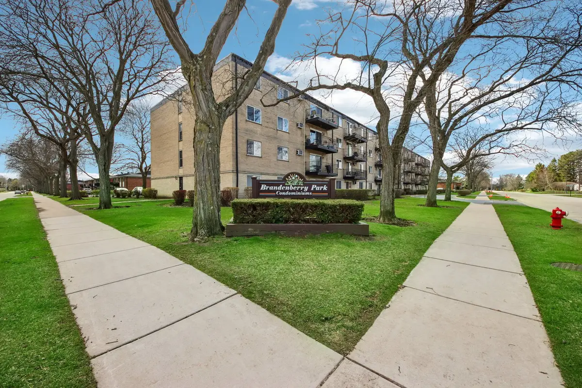 2515 E Olive Street #1E, Arlington Heights, IL 60004 - #1