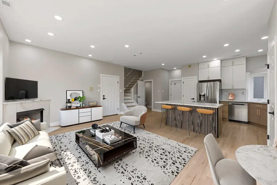 1016 N Marshfield Street #3, Chicago, IL 60622 - #2