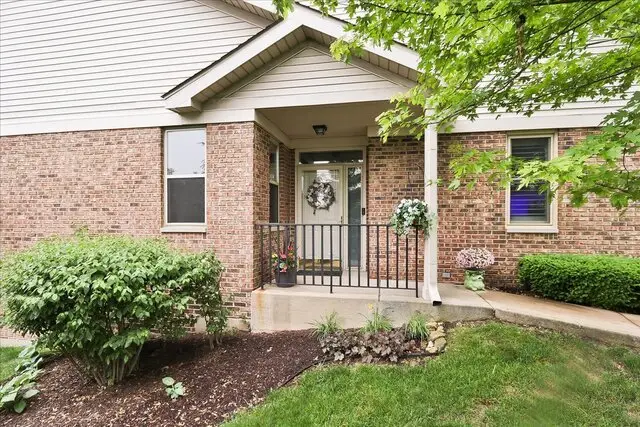 768 W Saint Johns Place, Addison, IL 60101 - #2