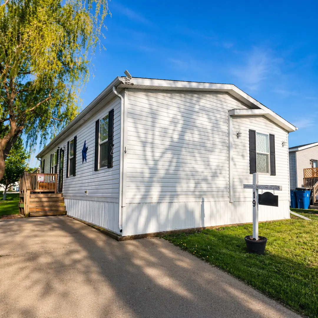 19 Saint Francis Drive, Bourbonnais, IL 60914 - #1