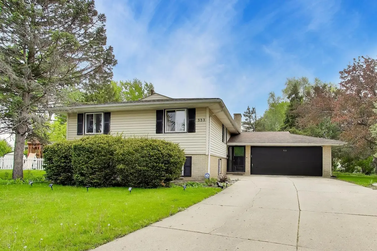 533 Carr Court, Schaumburg, IL 60193 - #1