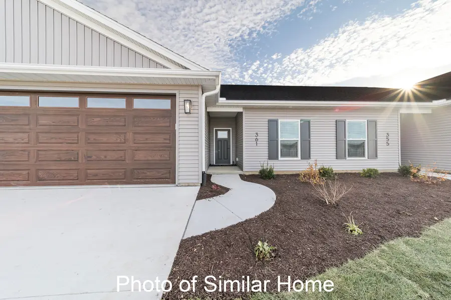 525 N 2nd Avenue, Eldridge, IA 52748 - #2