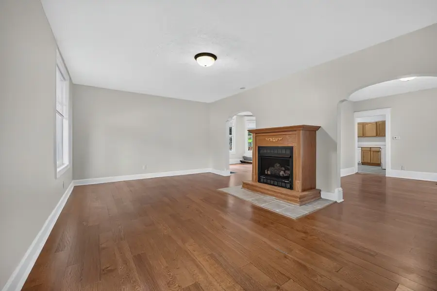 605 S Lee Street, Bloomington, IL 61701 - #2