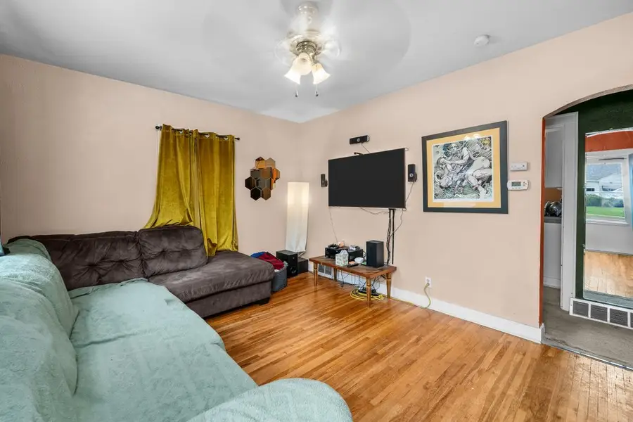 3433 Fillmore Street, Davenport, IA 52806 - #3