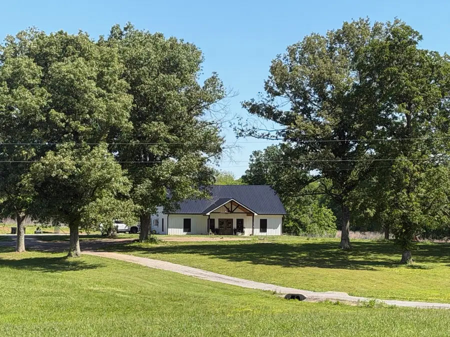6945 Unity School Road, Brookport, IL 62910 - #3