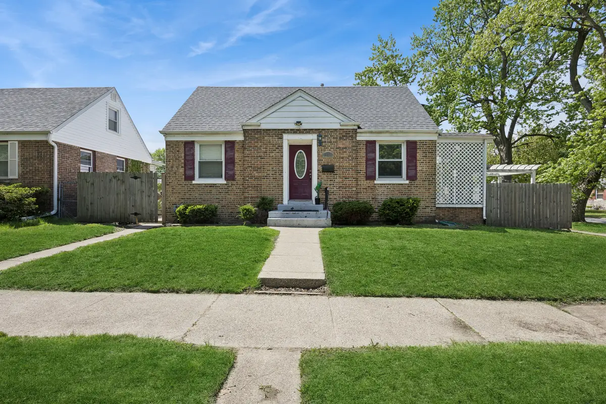 18008 Commercial Avenue, Lansing, IL 60438 - #1