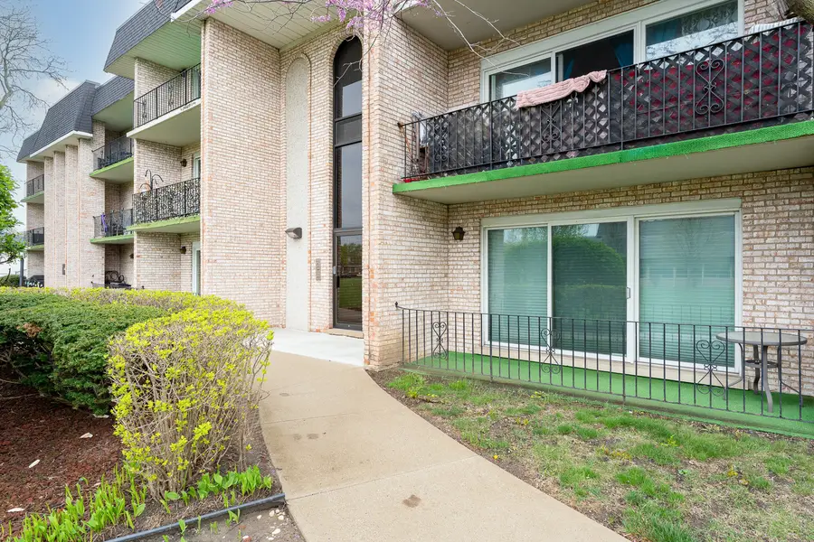 9202 S Pulaski Road #1E, Oak Lawn, IL 60453 - #3