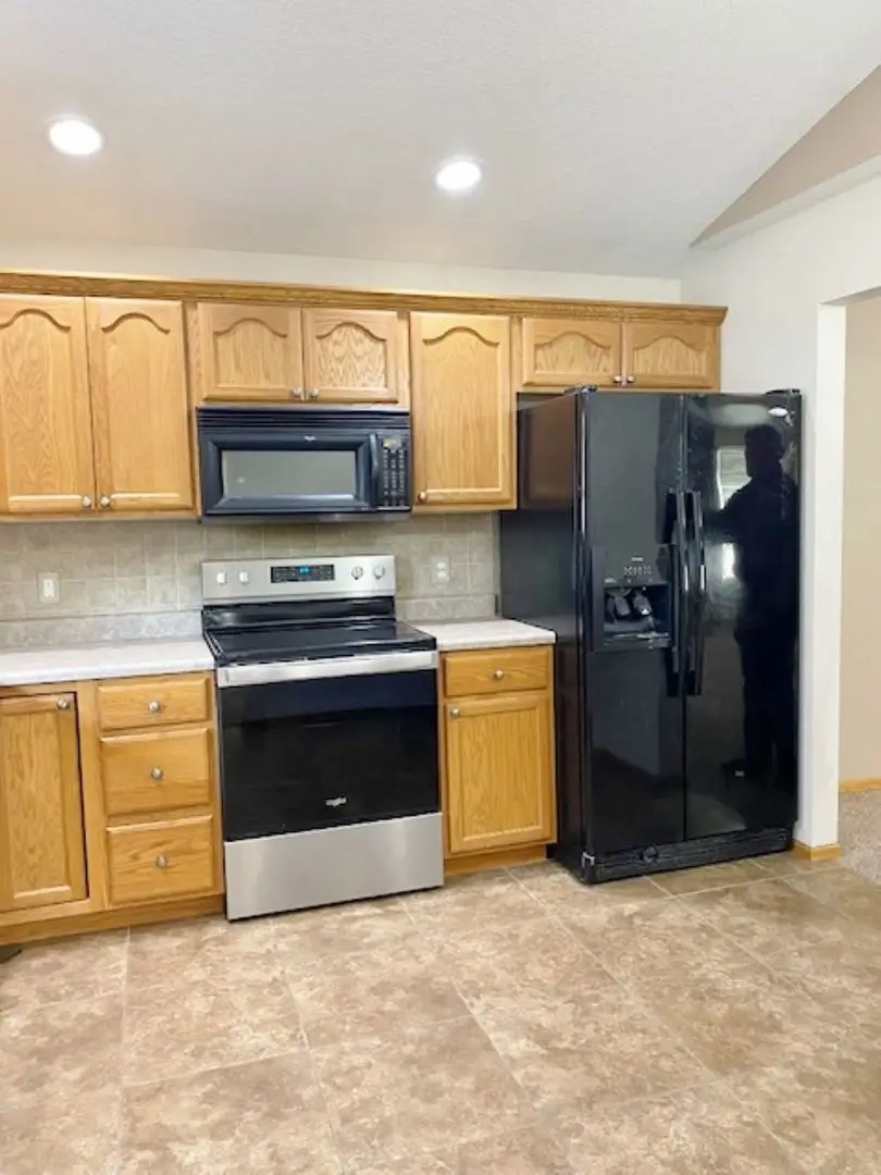 5816 Heather Avenue, Davenport, IA 52807 - #2