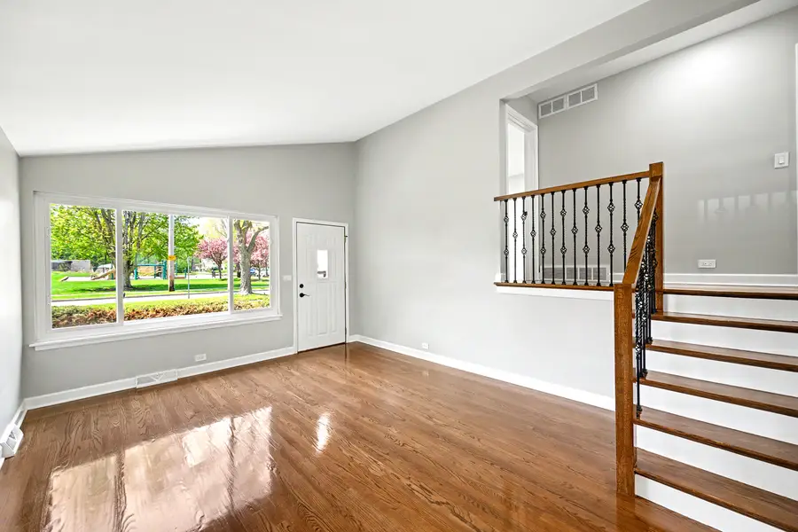 507 N Kenilworth Avenue, Glen Ellyn, IL 60137 - #3