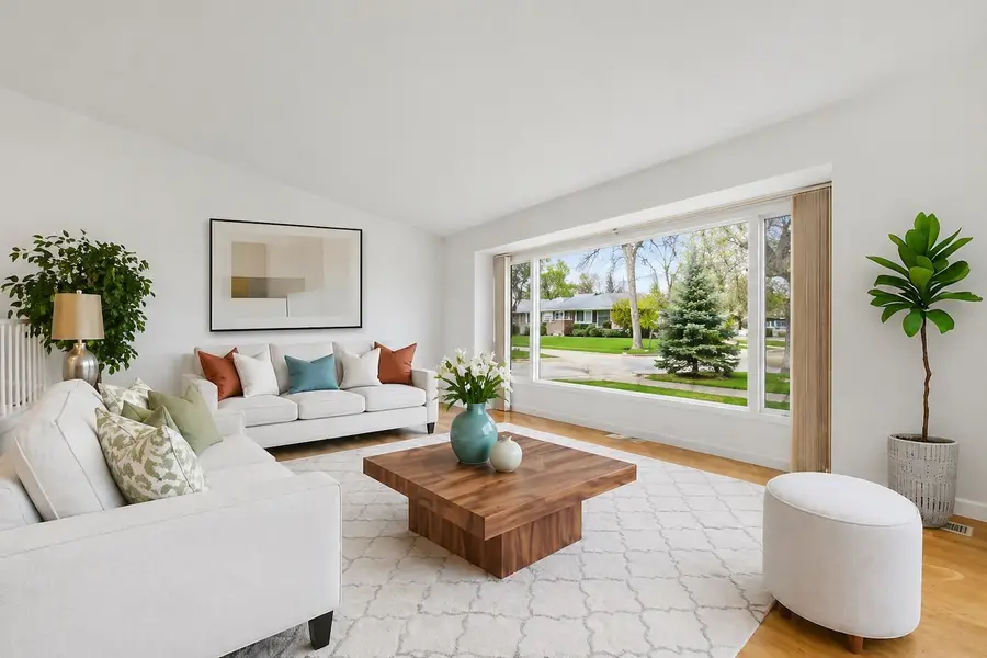 75 Eastwood Drive, Deerfield, IL 60015 - #3