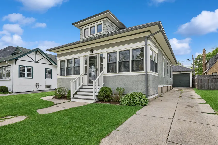 18 N Worth Avenue, Elgin, IL 60123 - #2