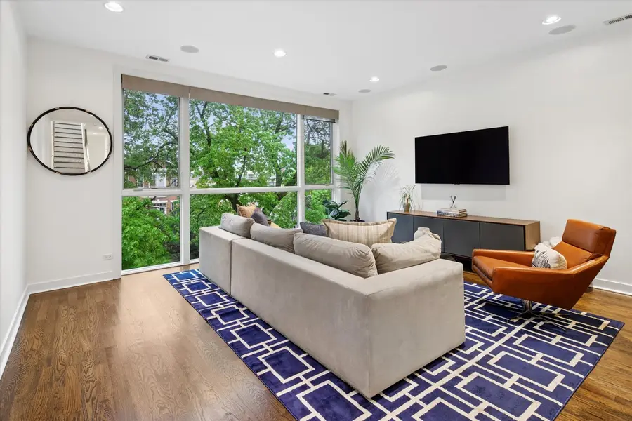 820 N Wood Street #3, Chicago, IL 60622 - #2