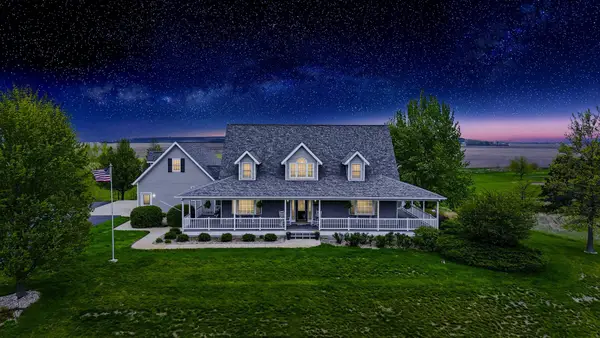 29785 Deer Valley Drive, Deer Grove, IL 61243