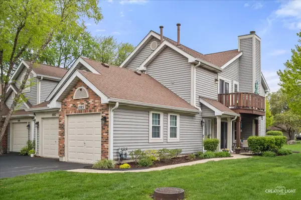 1085 Rockport Drive, Carol Stream, IL 60188