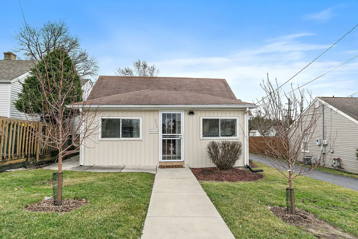 306 Johnson Street, East Dundee, IL 60118 - #1