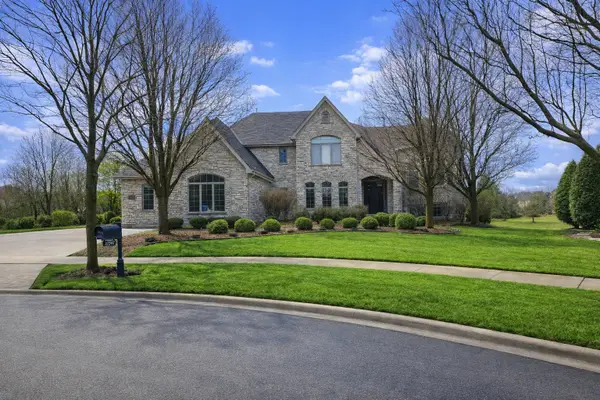 22542 Swanstone Court, Frankfort, IL 60423