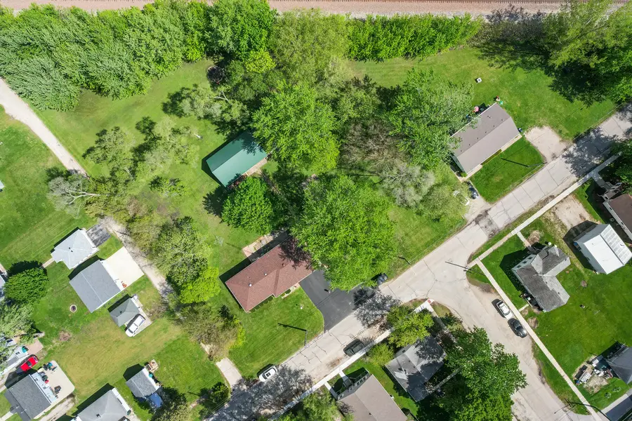 385 S Kankakee Street, Coal City, IL 60416 - #3