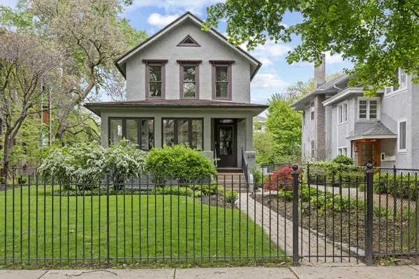 224 Clinton Avenue, Oak Park, IL 60302