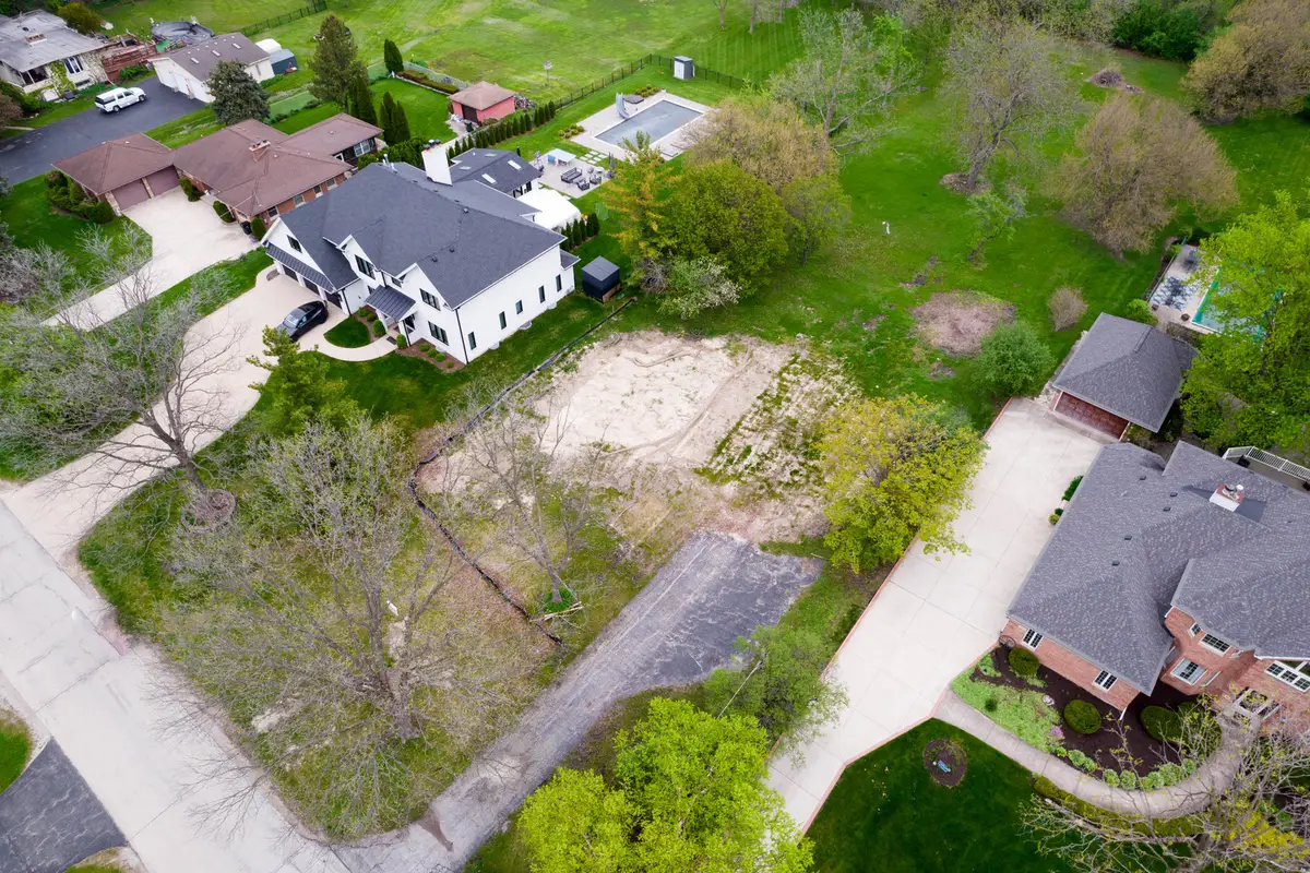 7725 S Drew Avenue, Burr Ridge, IL 60527 - #1